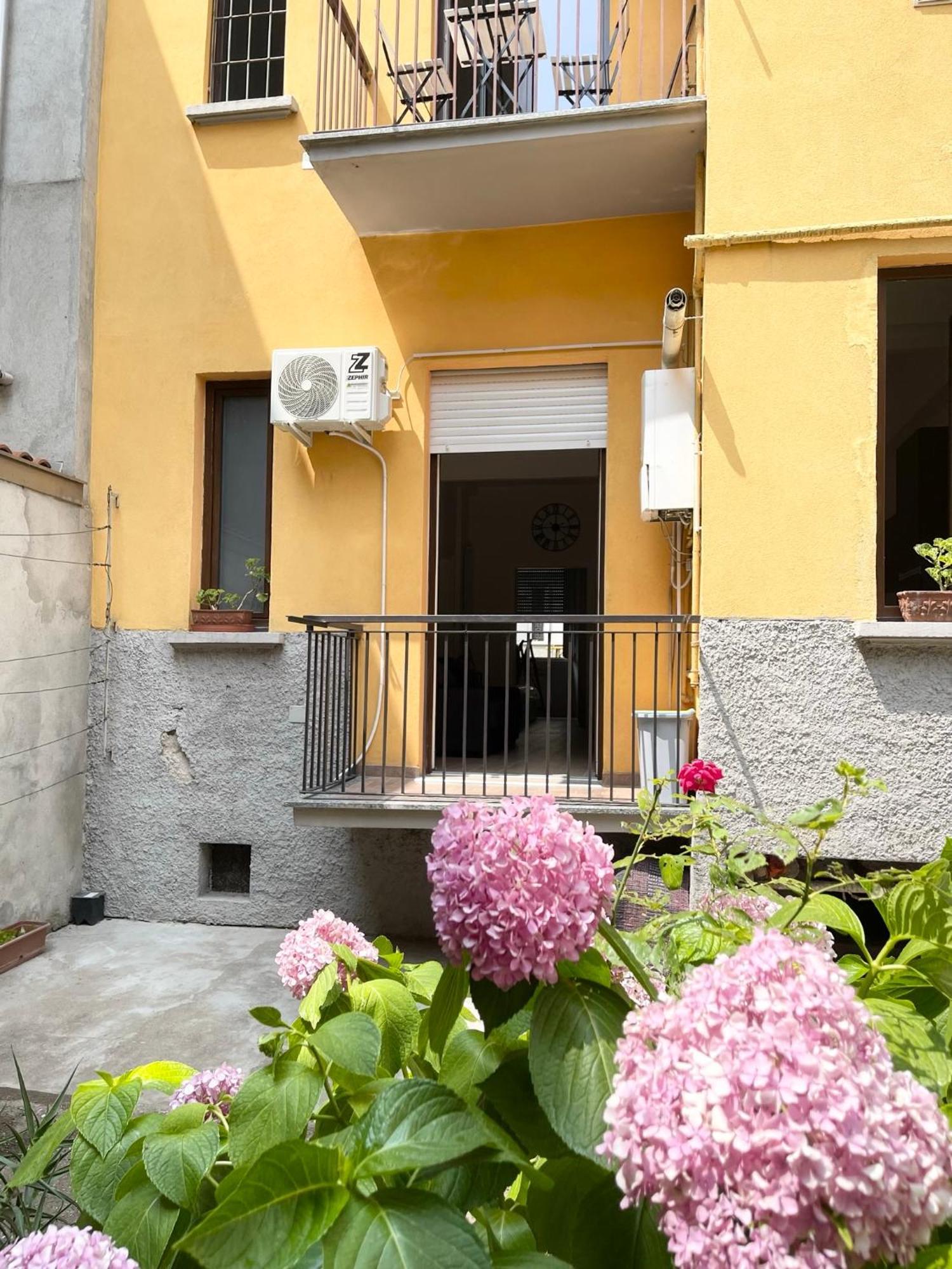 דירות מילאנו Ampio Bilocale Zona Navigli מראה חיצוני תמונה